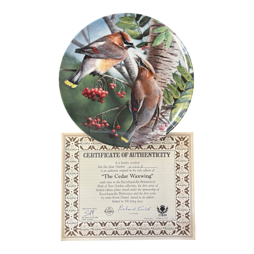 The Cedar Waxwing‎ Birds Of Your Garden Collection Collectible Plate